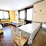 Baite Costaccia App 4 By Livigno Accomodation